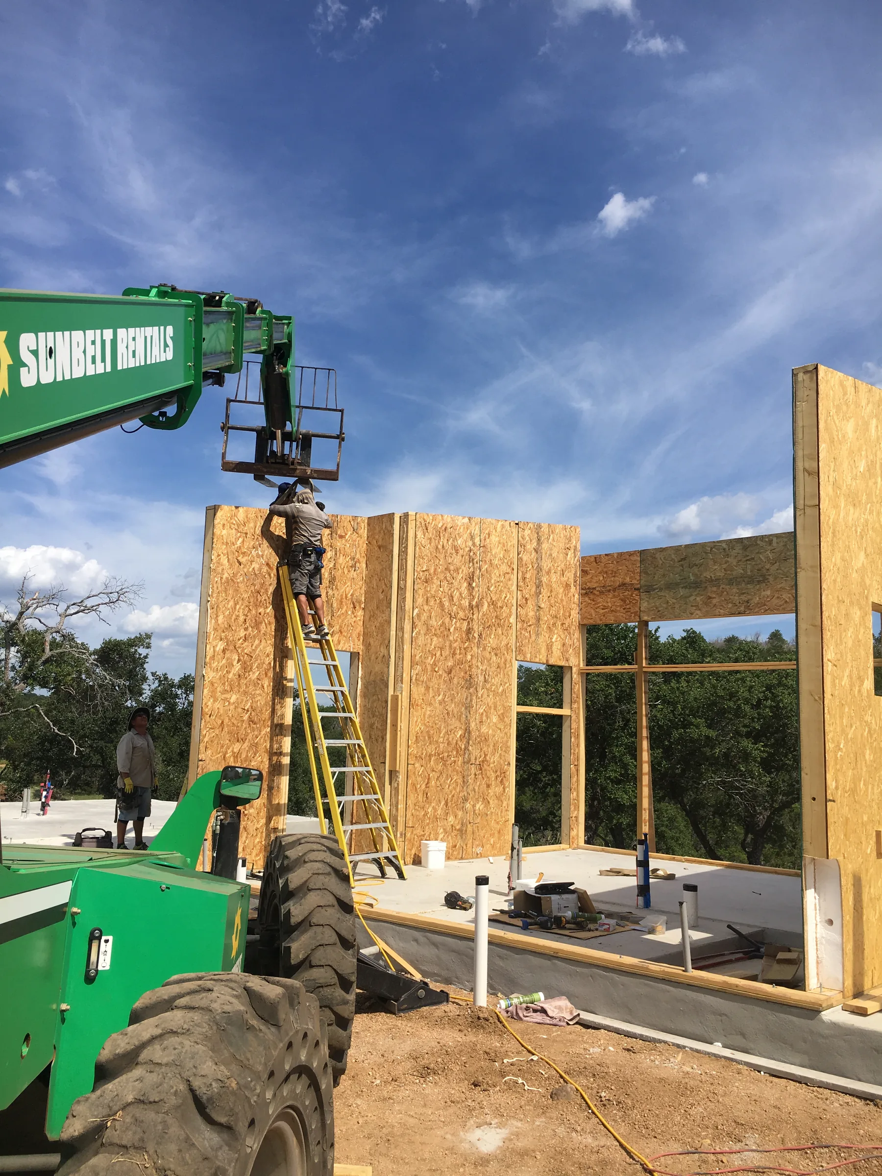 Design/Build Hunting Cabin — photograph 9 of 34