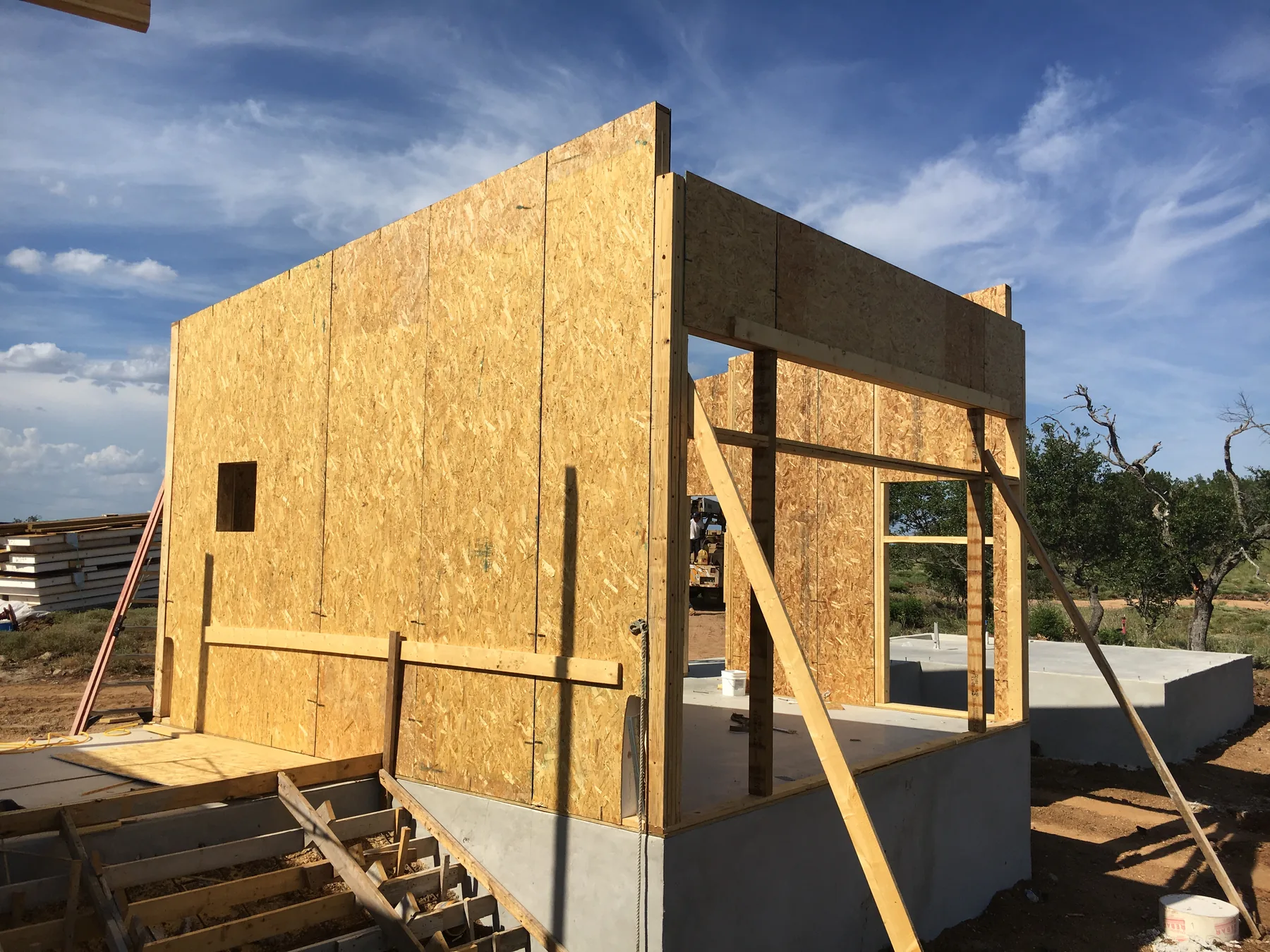 Design/Build Hunting Cabin — photograph 10 of 34